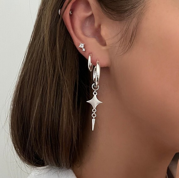 Orecchini A Cerchio In Argento 925 Con Stella A 5 Punte: Leggeri E Minimal Per Donne