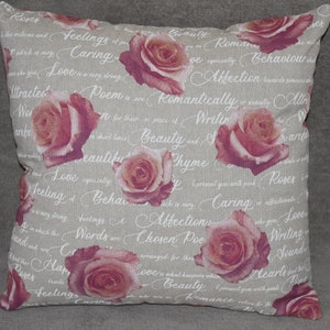 My romantic cushion with roses and white writings