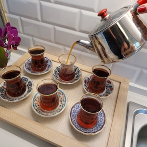 Tee-Geschenkset, türkische Teetasse, Teetassen-Set, Teeglas-Set, Blumen-Teetassen-Set, türkisches Tee-Set