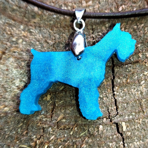 Giant Schnauzer Pendant with neckless / Riesenschnauzer-Anhänger mit Lederkette