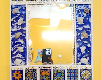 Specchio da parete in piastrelle di ceramica blu, specchio dipinto a mano, decorazione da parete in specchio blu, specchio da parete decorativo, specchio da parete artistico, specchio in resina