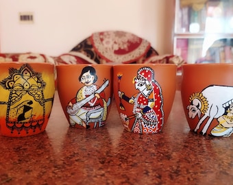 Arte indio pintado a mano Kulhad Set de 4 sin mango / Kullad/ Kullar/ Kulhad para boda india/Patachitra/Worli/Madhubani/taza de té indio