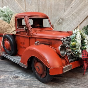 Red Vintage Metal Truck Farmhouse Christmas Bow Rustic Decoration Gift Centerpiece Table Decor Farm Truck Fancy Bow Tabletop Red Metal Truck