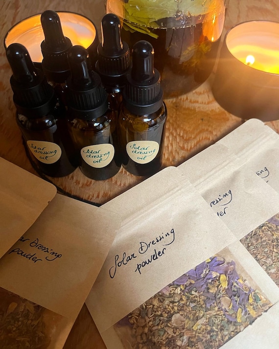 Solar dressing candles - powder and oil / green witchcraft / green magic / handcrafted