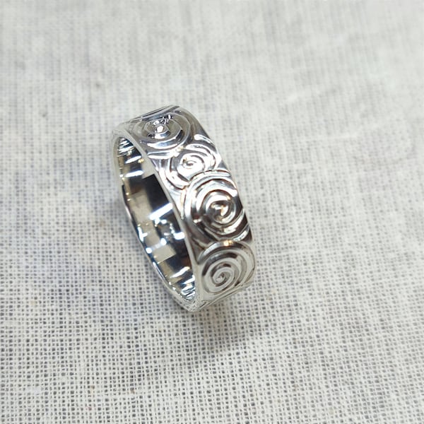 Recycled Sterling Silver Hand Engraved Bright Cut Spiral Ring with 7mm Band Width, wide band spiral ring handmade in Scotland