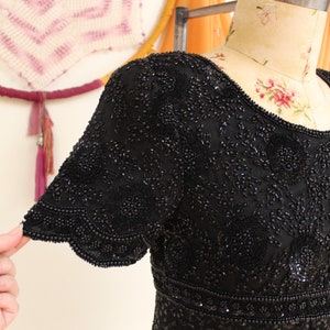 Vestido de cóctel vintage de los años 80 con lentejuelas y cuentas en color negro (talla pequeña)