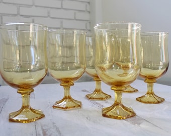 Vintage 1970s Anchor Hocking 6” Tall Honey Drinking Wine Glasses- Set of 6