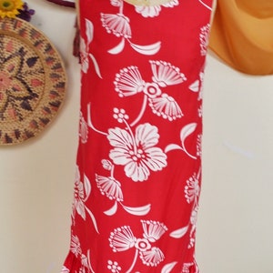 Vintage 1980s Hawaiian Red & White Sleeveless Dress w/ Dust Ruffle Hem-Size Small-Medium