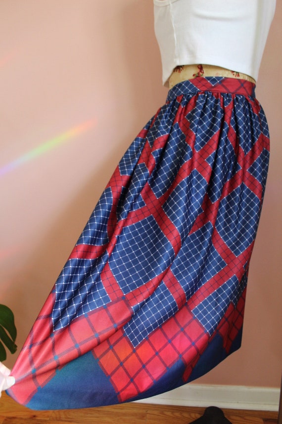 Vintage 1970s Red and Blue Print Skirt- Size Small - image 8