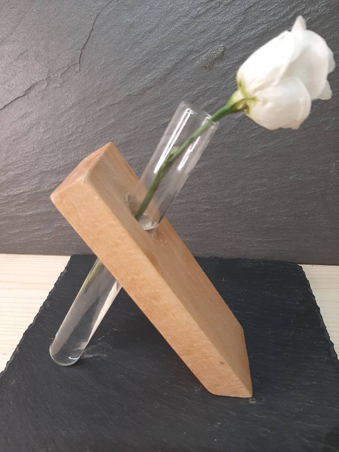 Vasen Aus Holz Mit Reagenzglas