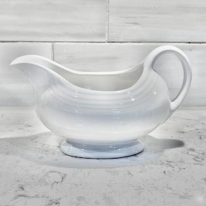 Vintage 1980s Fiesta Open Gravy Boat, Fiesta Open Sauce Boat Server, Homer Laughlin HLC Fiesta Gravy Boat