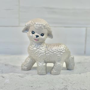 Vintage Ceramic Baby Lamb Figurine, Sheep Nursery Figurine, Easter Lamb, White Ceramic Hand Painted Vintage Lamb, Vintage Nursery Decor