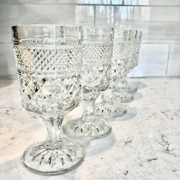 4 oz / 6 oz Goblet - Anchor Hocking Wexford Vintage Goblet - Pressed Glass Vintage Glassware Made in USA, Wedding Goblets