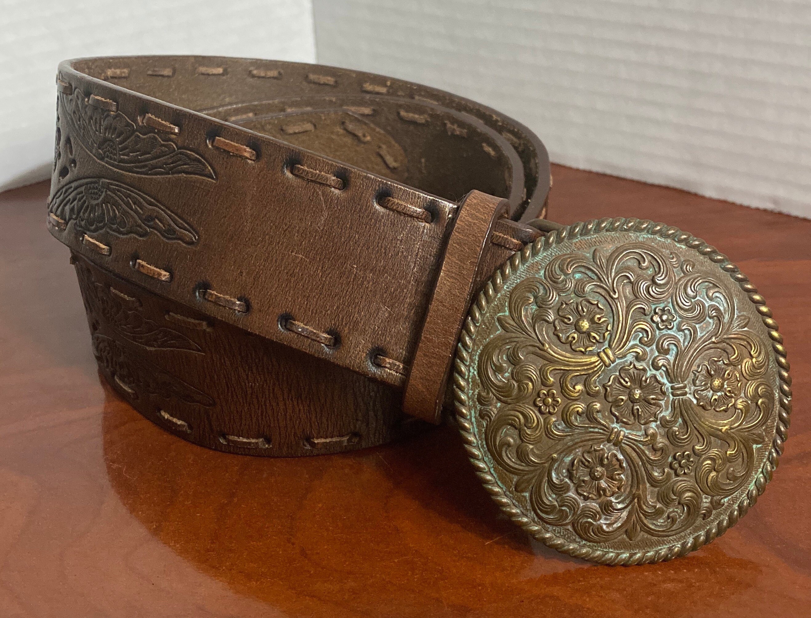 Vtg 90s Justin Leather Belt. Metal Studs, Western Stitching