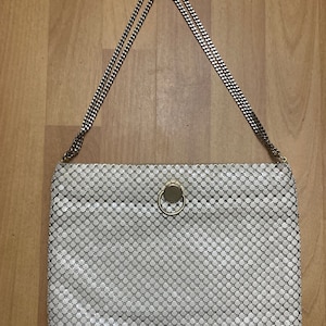 Vintage 80s White Metal Mesh Evening Shoulder Purse Clutch Bag Made in Hong Kong