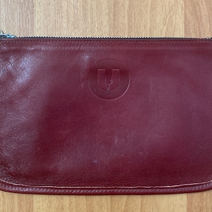 Vintage 1980er Jahre Emanuel Ungaro Paris Abend Clutch Geldbörse aus weichem Leder