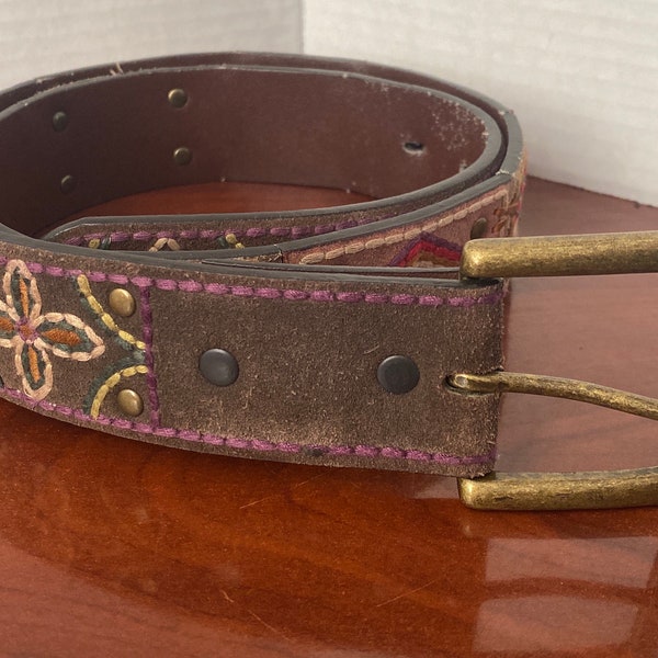 Aura by Wrangler Leather Studded Belt With Suede Patchwork Brass Buckle Women Size L