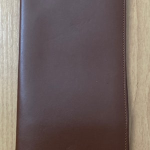 Vintage 1980s Leeman Hilton Brown Leather Cowhide Travel Passport Credit Card Cash 9” Wallet Unisex