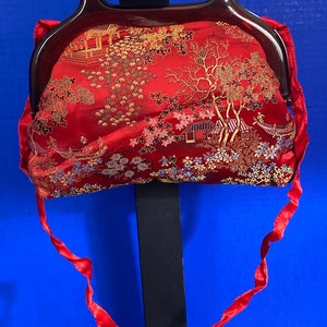 Vintage Rega bolso oriental bolso de hombro chino rojo seda bolso formal hecho en Hong Kong