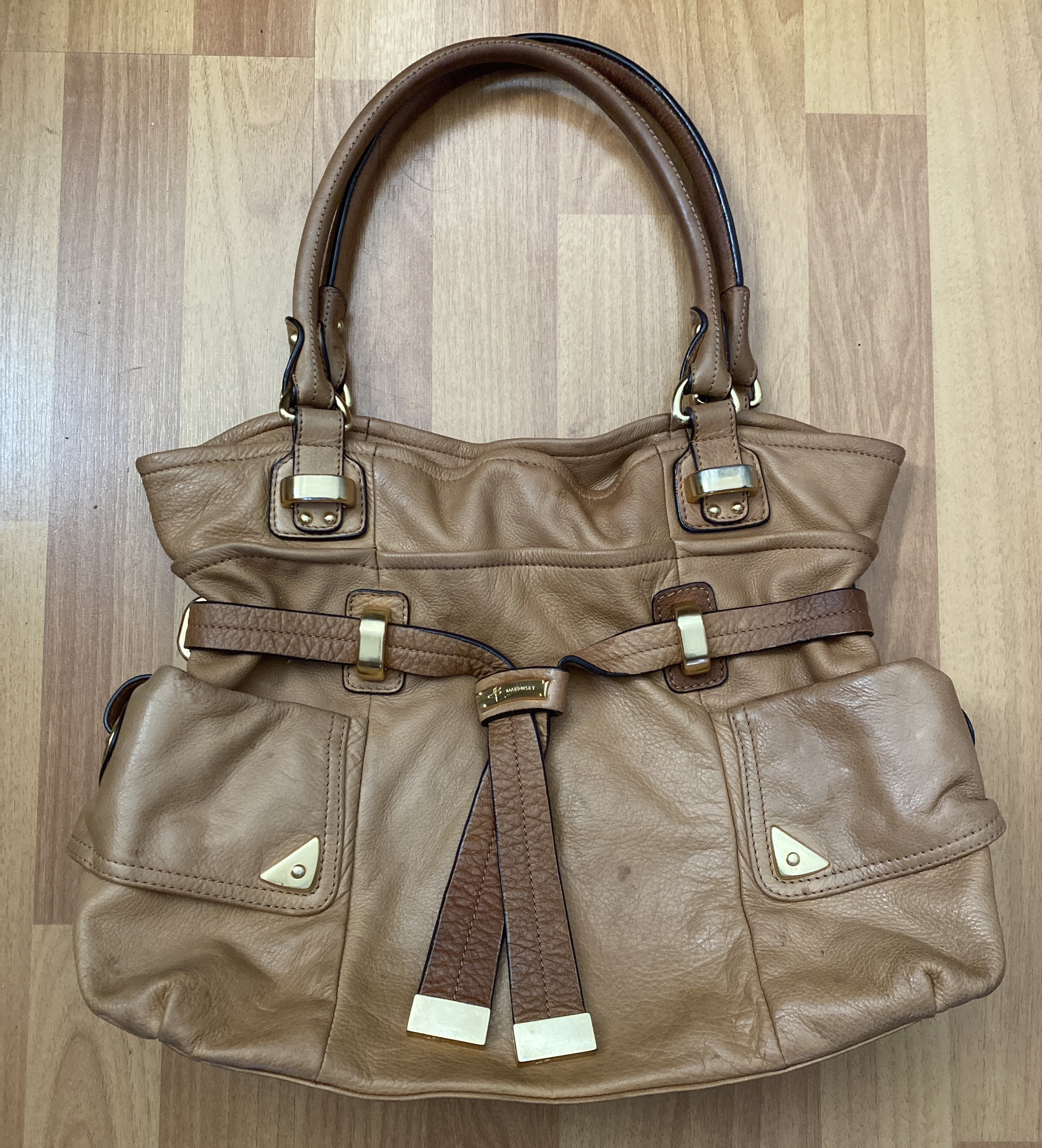 B Makowsky Brown Leather Purse | Brown leather purses, Brown leather shoulder  bag, Vegan leather shoulder bag