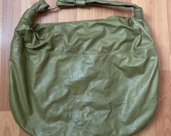 HOBO INTERNATIONAL Extra Large Slouchy Green Shoulder Bag