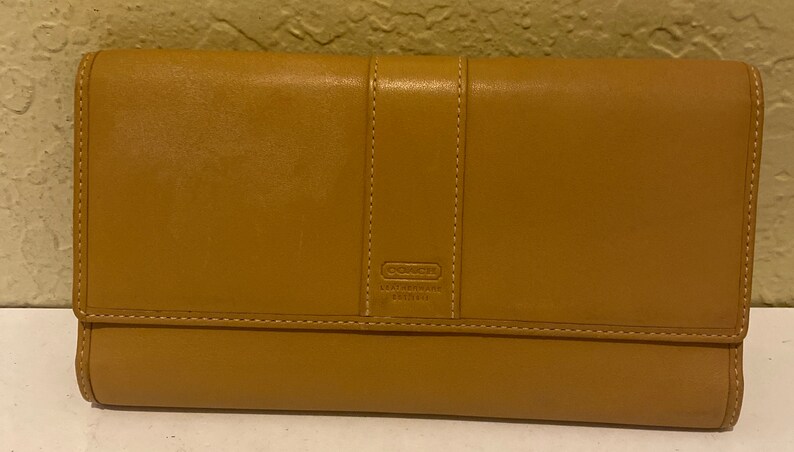coach leatherware wallet