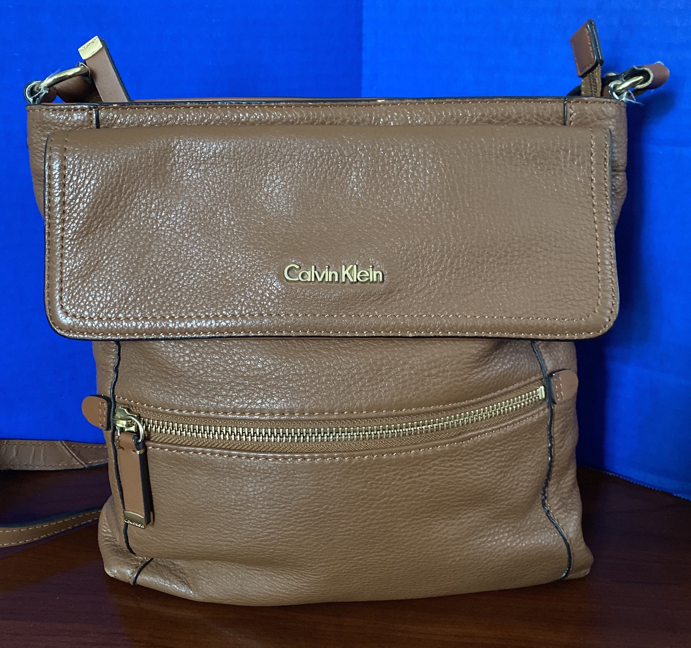 Calvin Klein Bags - Buy Calvin Klein Bags Online in India