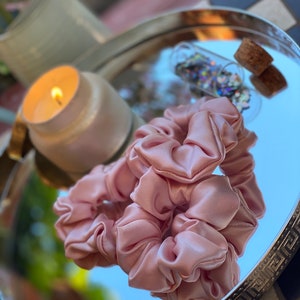 Baby pink 100% silk scrunchie