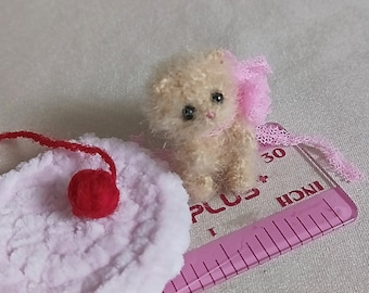 Crochet miniature kitten Tiny cat for Blythe doll Mini teddy cat Cute personalized gift Plush Stuffed Animal Mini amigurumi cat