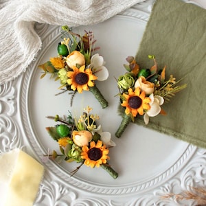Sunflower boutonniere,Rustic bouttoniere,Sunflower wedding,Faux bouquet,Mens boutonnières,Sunflower groom bouttoniere,Wedding Boutonniere,