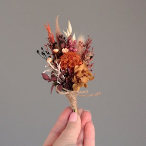 Rust orange flowers boutonniere,Fall wedding,Boutonniere for men,Groomsmen buttonhole,Dried flower wedding,Terracotta wedding,Autum wedding
