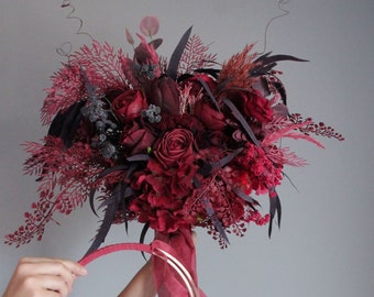 Burgundy flowers bouquet,Halloween wedding bouquet,Maroon wedding,Brides bouquet burgundy,Bridesmaids wreath personalized,Wedding bouquet