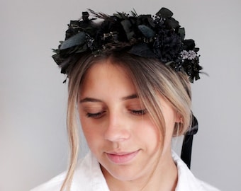 Black Dried Flower Crown: Gothic Wedding Bouquet