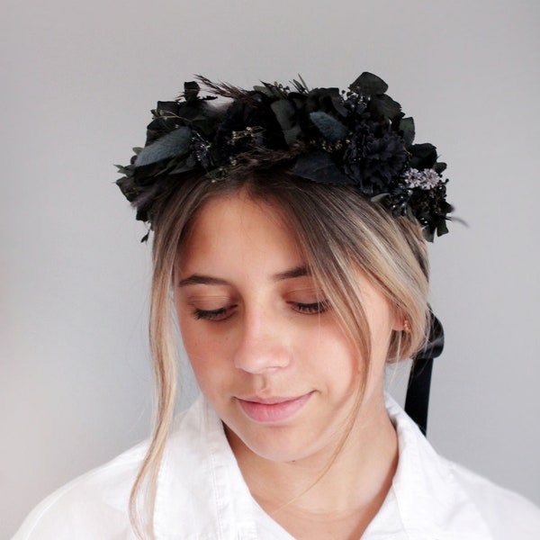 Black flower crown,Black wedding bouquet,Goth crown,Halloween crown,Black flower bouquet,Gothic wedding crown,Black wedding,Gothic bouquet