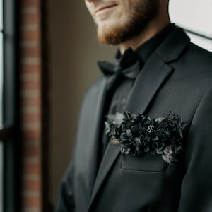 Black pocket boutonniere,Groom,Groomsmen,Men boutonniere,Wedding flowers,Gothic wedding,Boutonniere,Wedding boutonniere,Boutonniere,