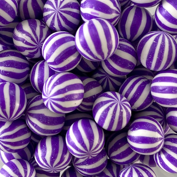 Fake Peppermint Balls / Purple Fake Peppermint Candy / Polymer Clay Peppermints / Set of 10 / Christmas Embellishment / Mini Faux Candies