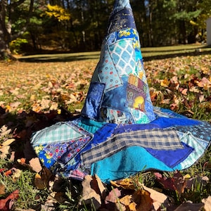 Sombrero de bruja de patchwork hecho a mano, decoración de Halloween con tela reciclada, regalo de otoño personalizado por encargo