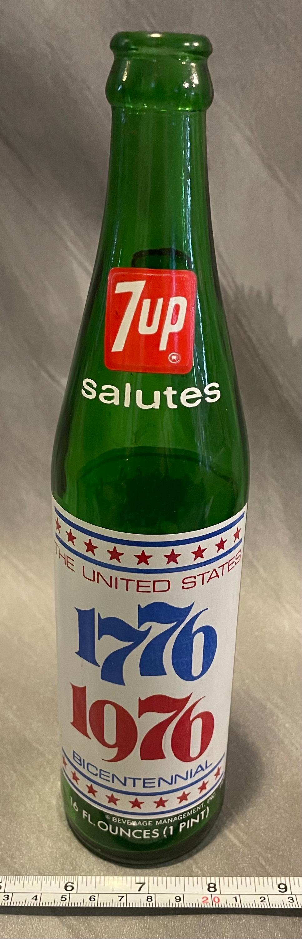 ヴィンテージ 1976 グリーン 7Up ガラスボトル 200周年記念 - Etsy 日本