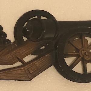 Vintage Sexton Cast Iron Cannon Balls Revolutionary War USA