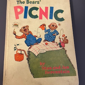Vintage The Bears’ Picnic Book by Stan and Jan Berenstain 1966