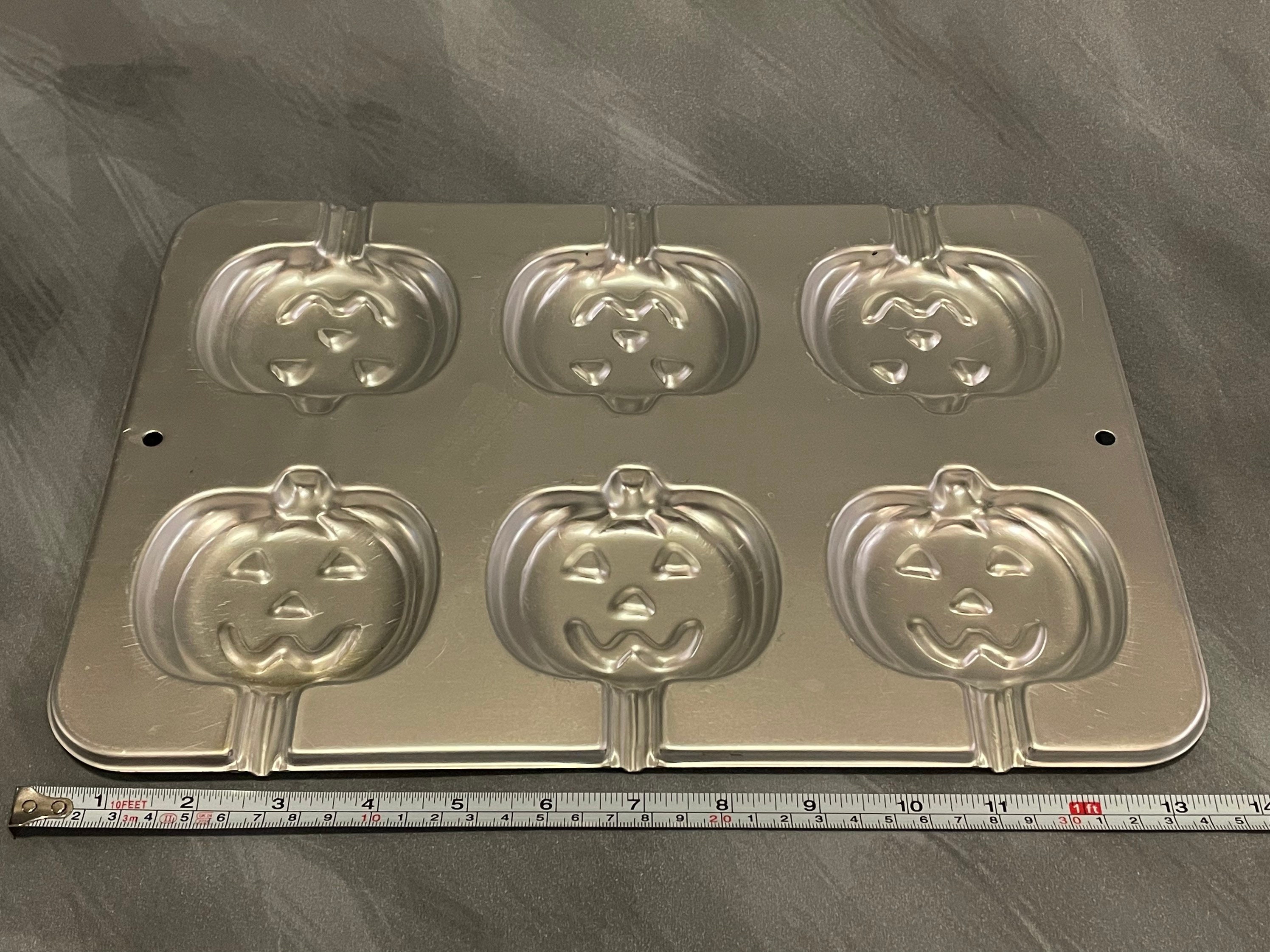 Halloween Ghost and Pumpkin Mini Cake Pan, 6-Cavity - Wilton