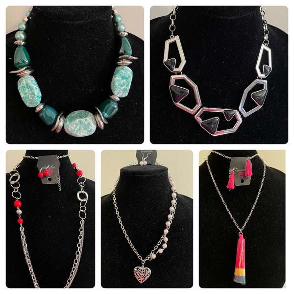 New Paparazzi Necklace and Earring Sets - Choose your set! *>