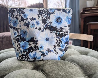 Floral Knitting/Crochet Project Bag / Yarn Storage