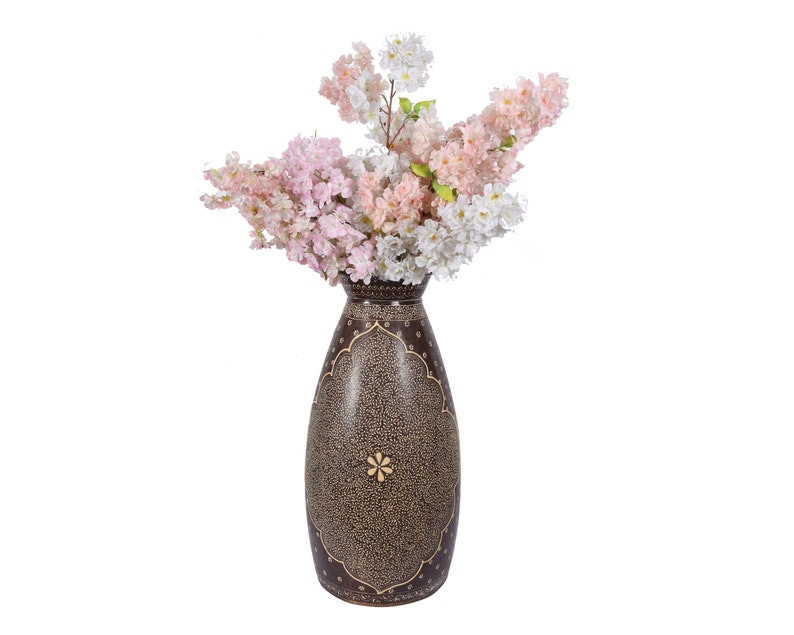 handmade vase modern Natural Metal flower vase handcrafted for home and wedding decoration decorative vase art flower vase pottery vase