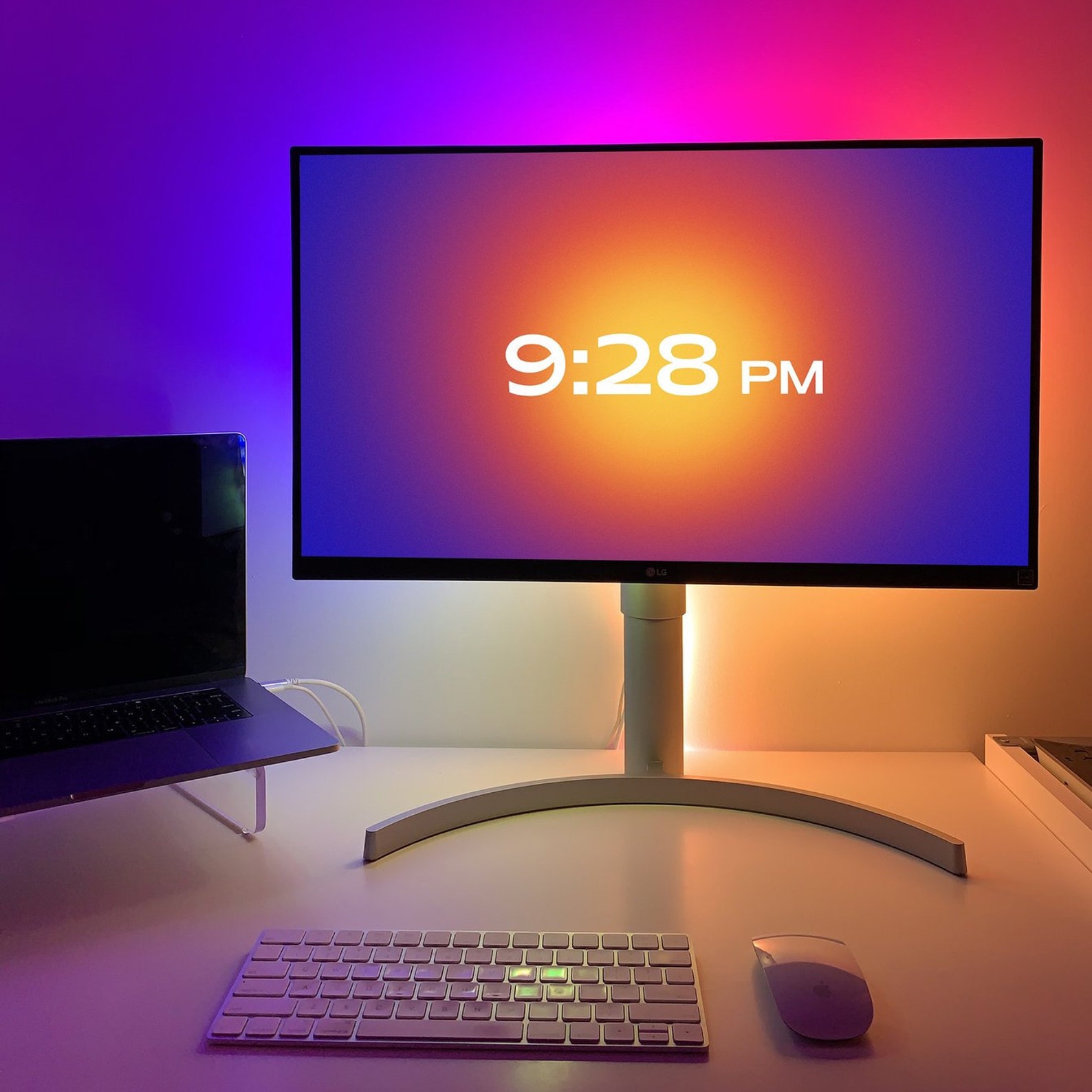 Aura Clock Screensaver Plus 6pack Etsy