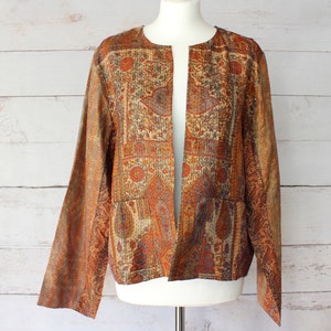 Chaqueta de seda Kantha naranja 15, chaqueta cosida a mano, chaqueta de estampado naranja, puntada Kantha, chaqueta de seda reciclada, reciclada, chaqueta boho
