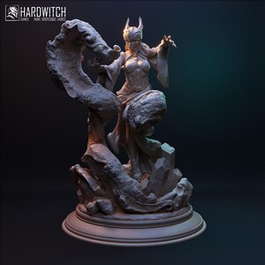 Fedras | DnD Female Witch Sorcerer Pin-up Miniature | 32mm / 75mm | by Hardwitch Games