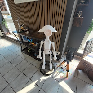 1:1 pit droid Star Wars Mandalorian 3D-print
