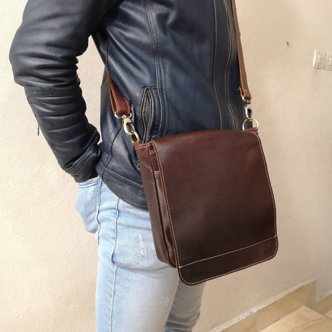 Mens Leather Bagtablet/leather Brown Bag for Man/leather Messenger Bag
