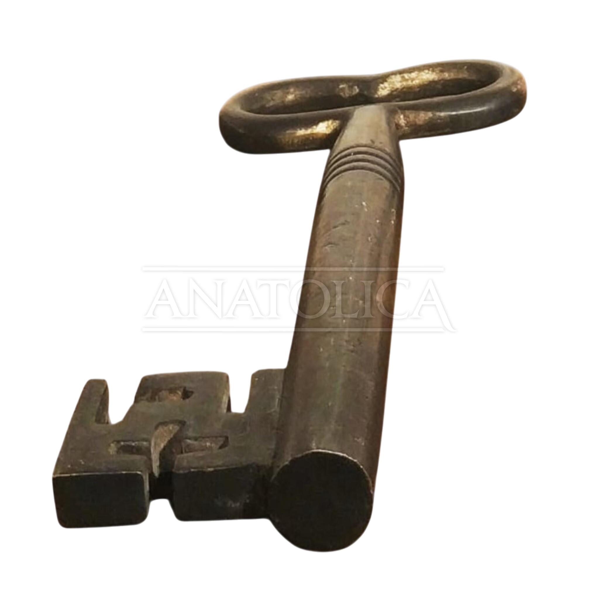 Extra Large Replica Castle Inn Key Solid Brass Antique Finish